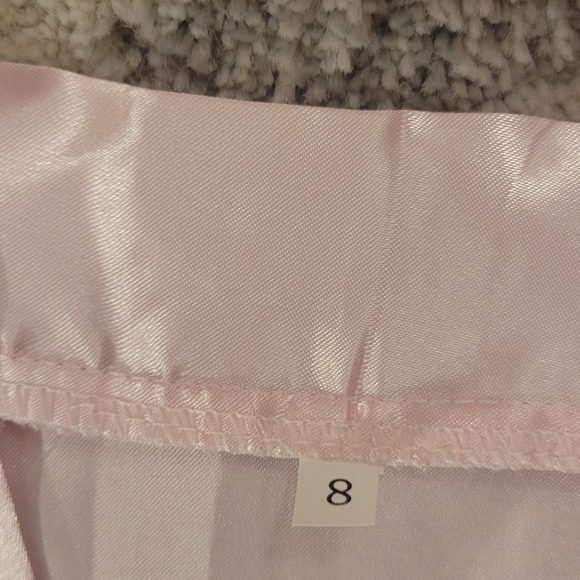 Cute Play satin Pink girl robe with pink sleeper hat, new, no tags, age size 8. - Picture 3 of 8